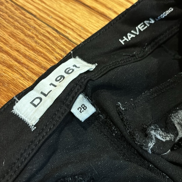 Black pants - Picture 8 of 8